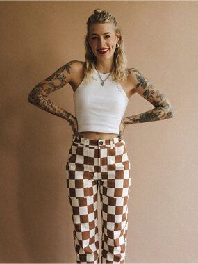 Checkered Straight-Leg Pants in Brown & White